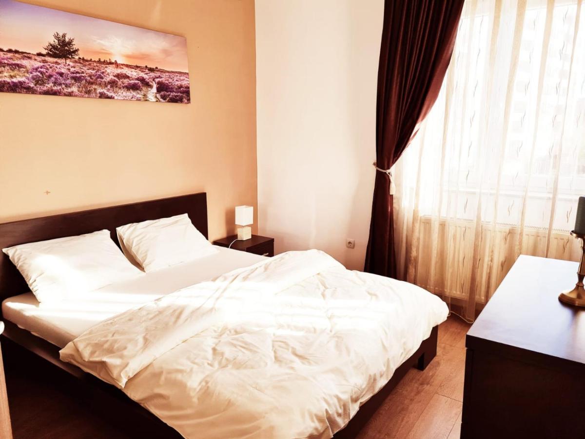 Ideal Apartments Oradea Exterior photo
